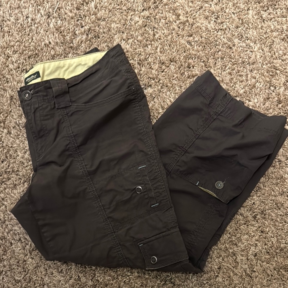 Eddie Bauer Vashon Fit Olive Cargo Pants Size 14 Petite